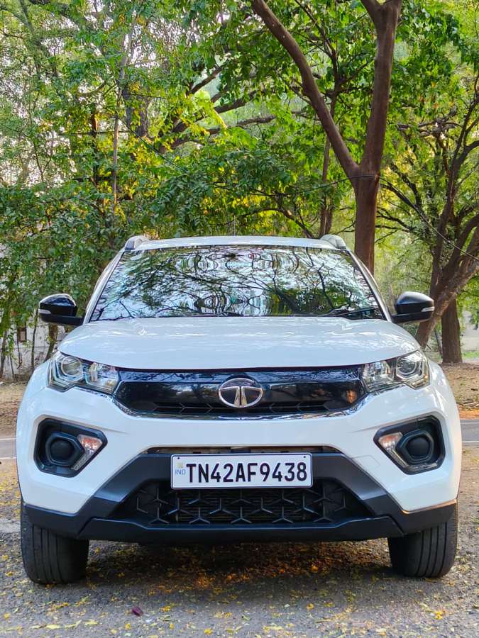 Tata Nexon XMA AMT
