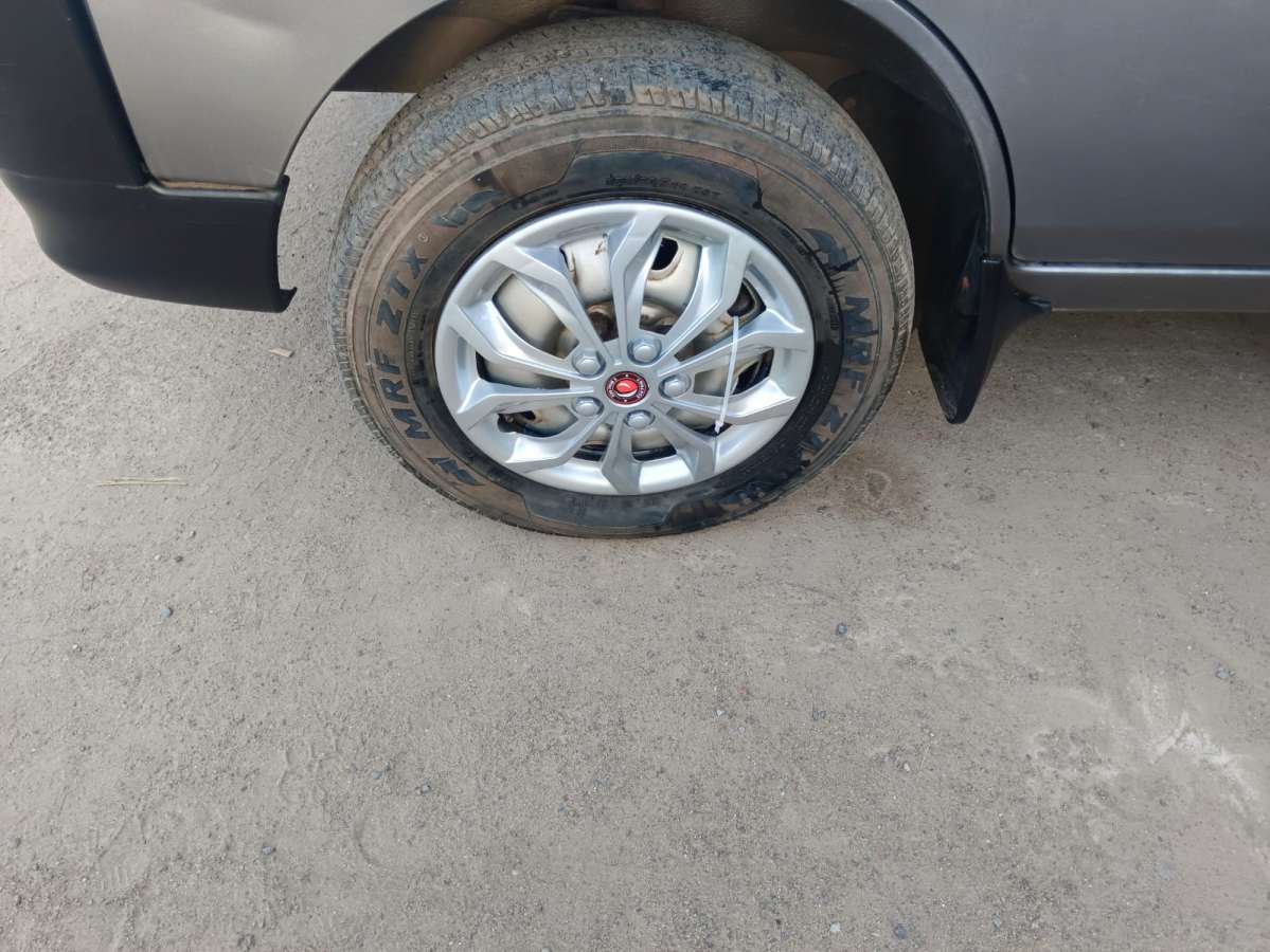 Maruti Suzuki Eeco - Image 8