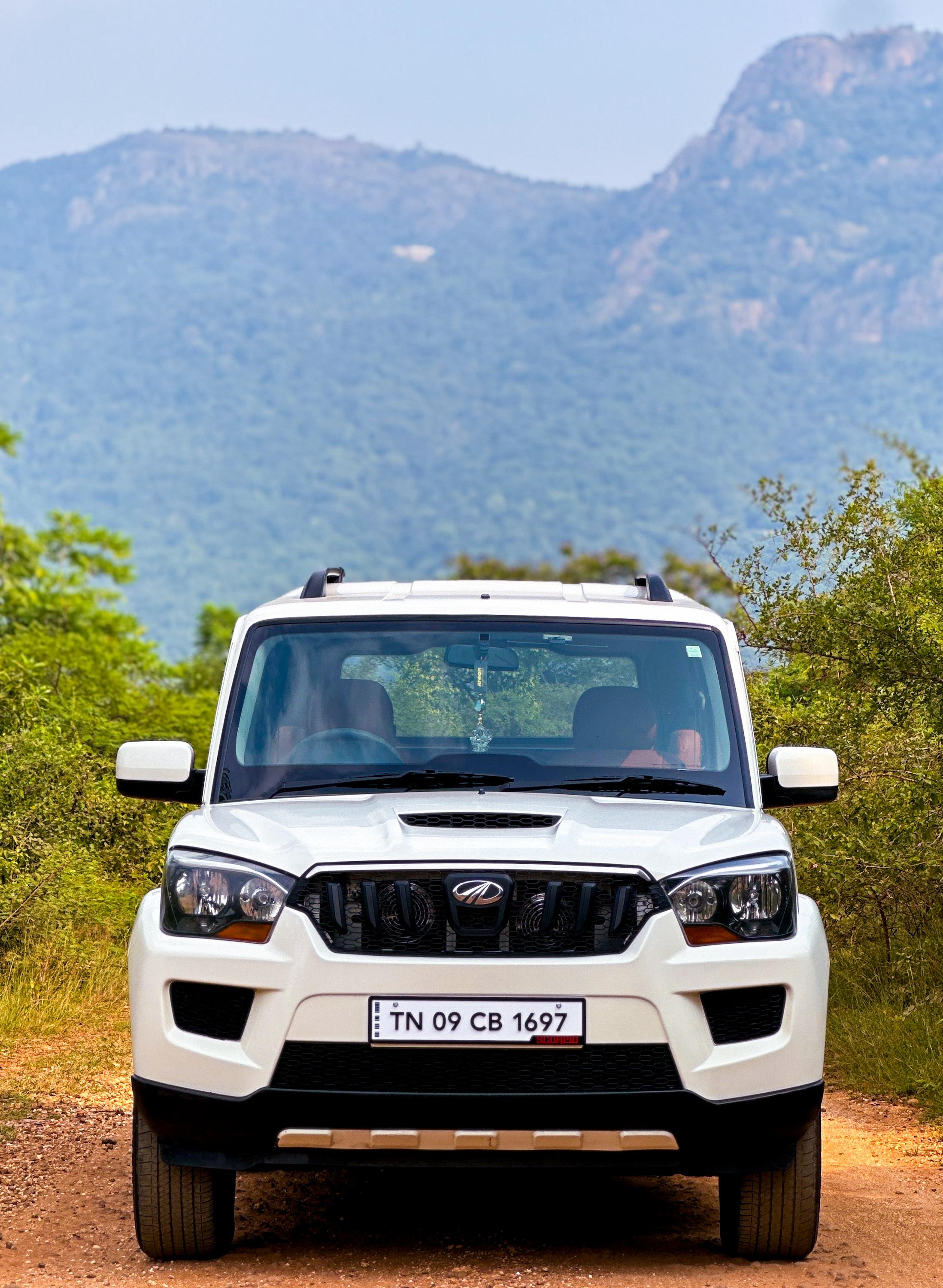 Mahindra Scorpio S4 Plus
