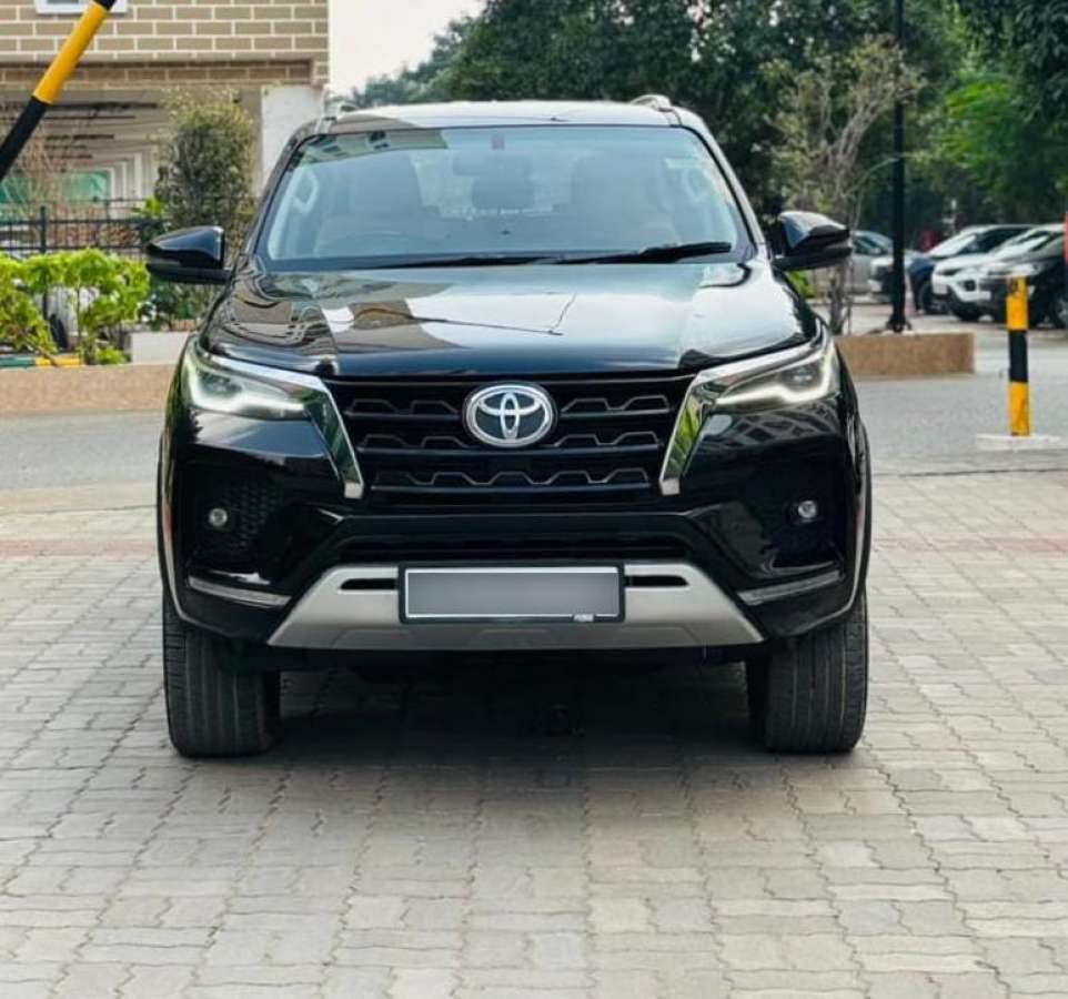 Toyota Fortuner others