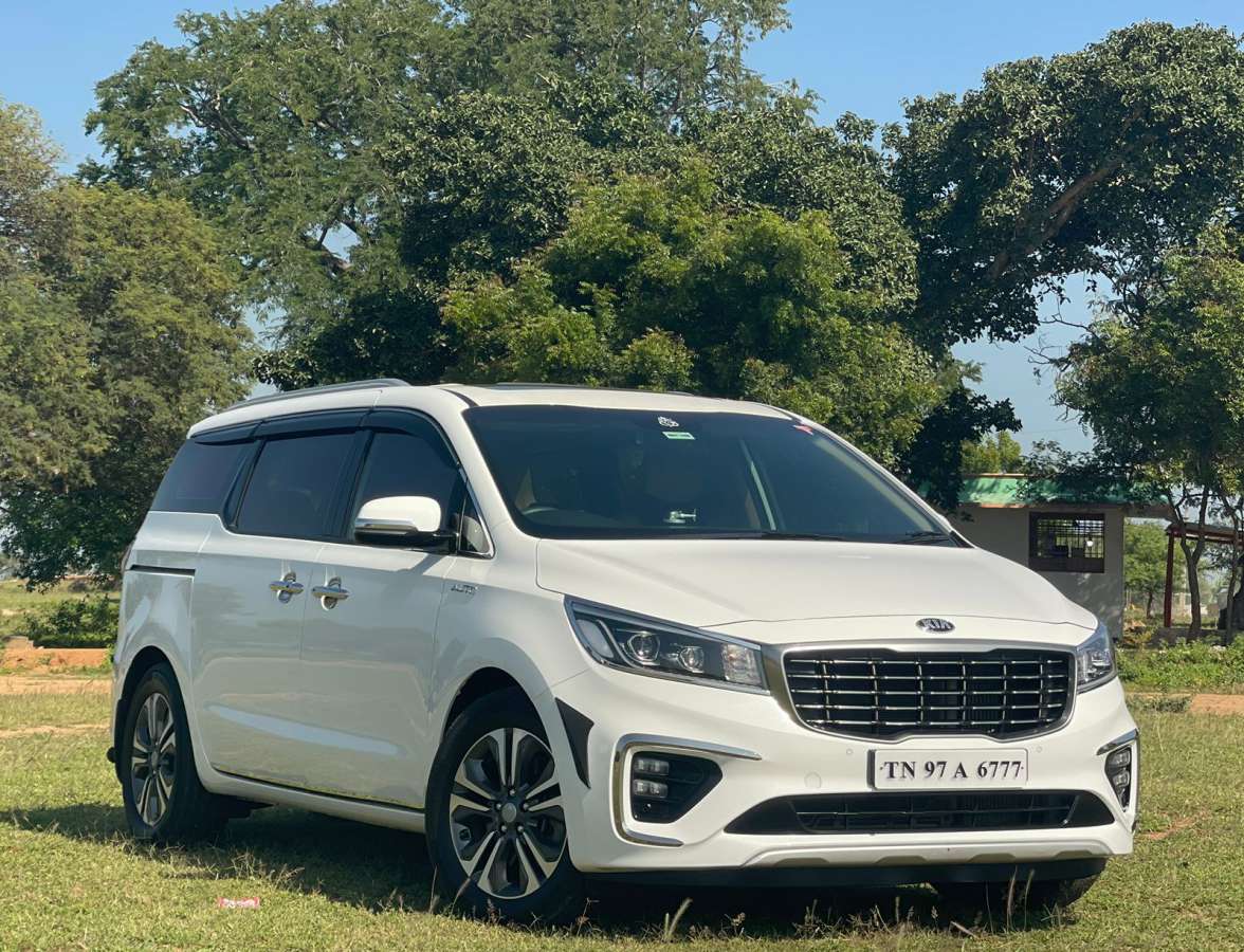 Kia Carnival Prestige