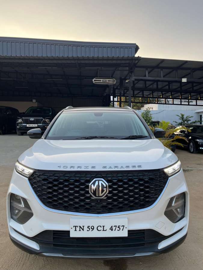 MG Hector Plus Sharp Diesel MT
