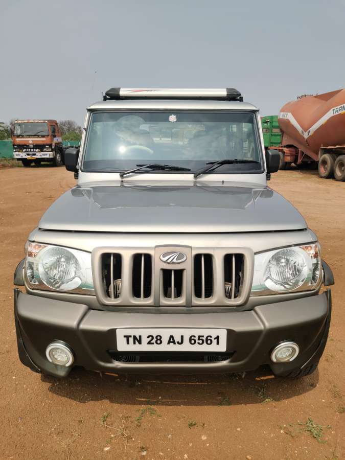 Mahindra Bolero SLE