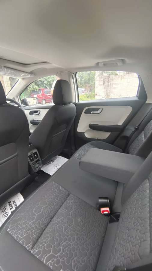 Tata Altroz - Image 6