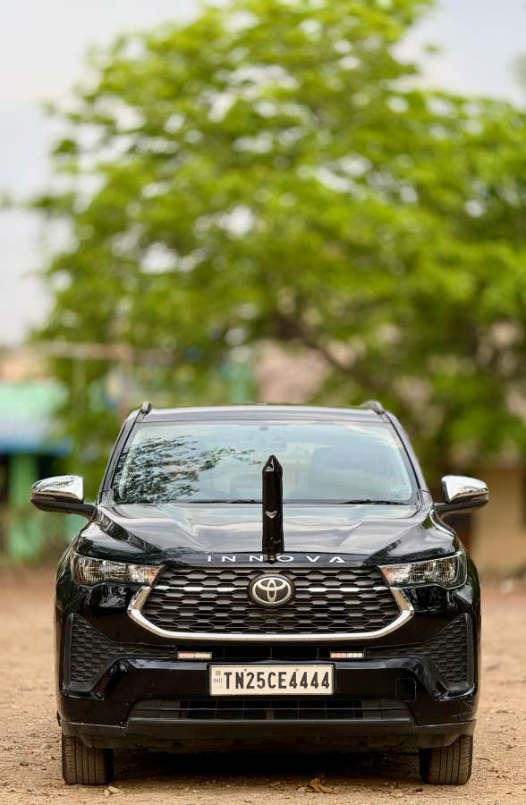 Toyota Innova Hycross GX 7STR