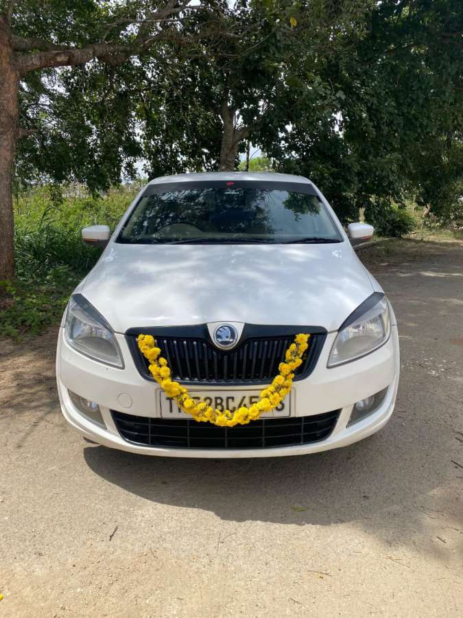 Skoda Rapid 1.5 TDI AT Elegance