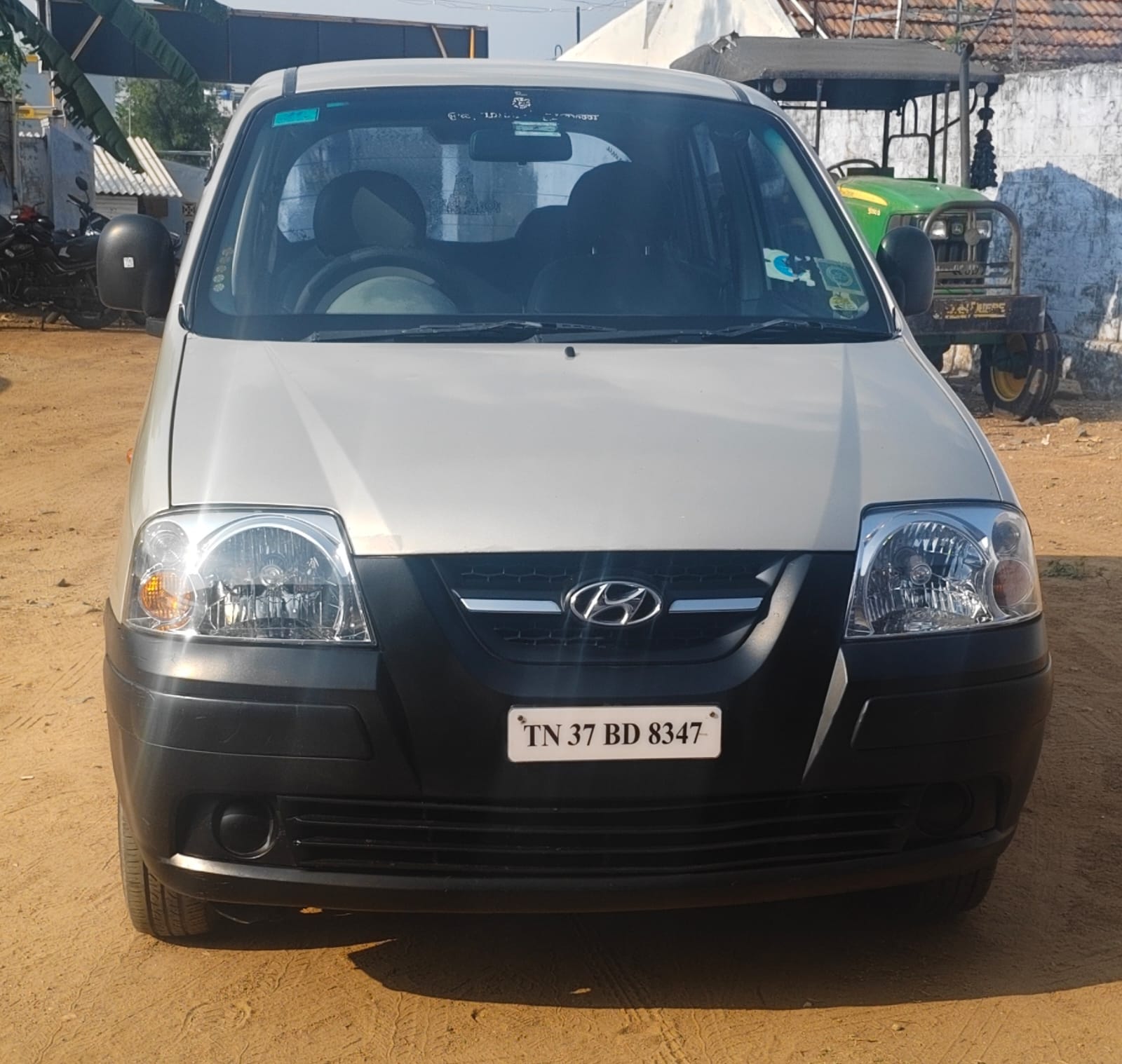Hyundai Santro LE
