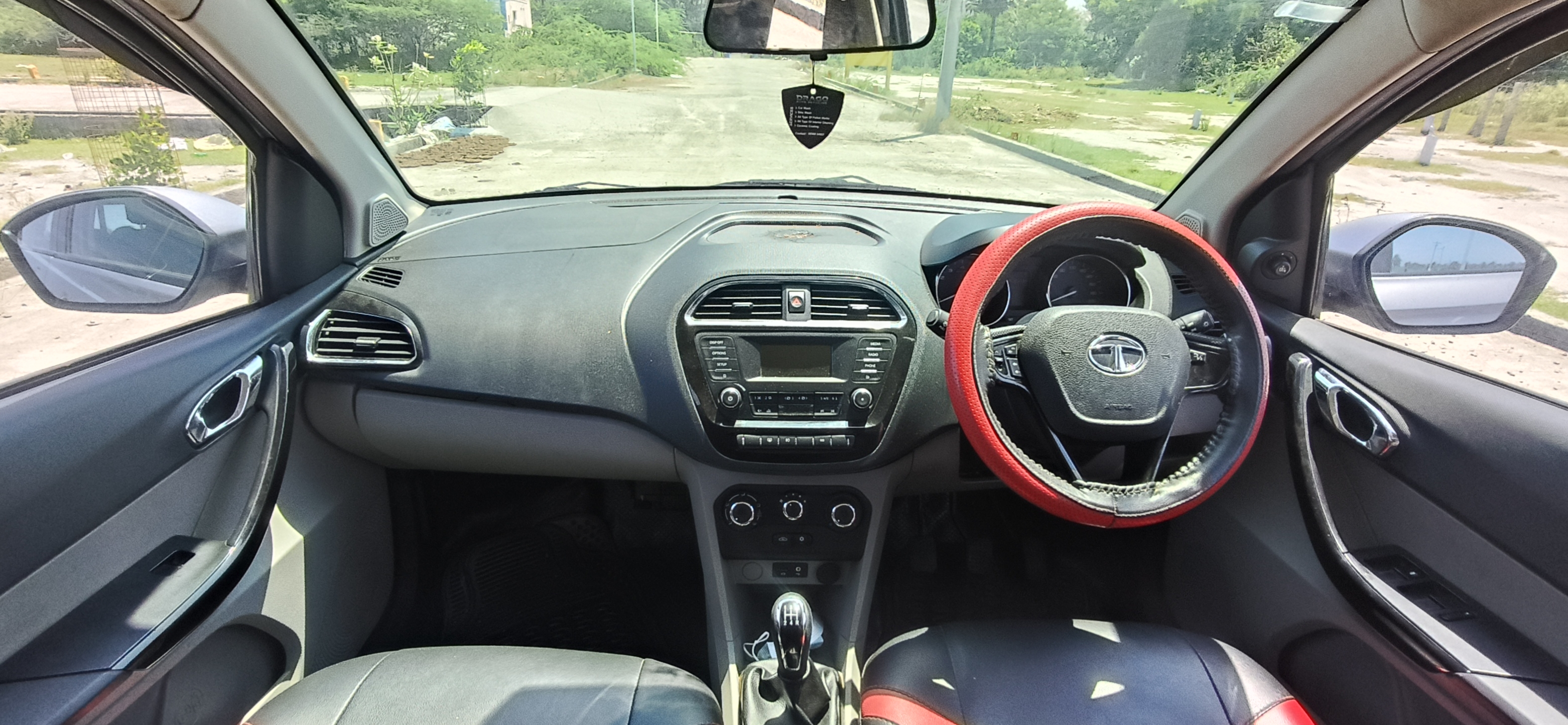 Tata Tiago - Image 10