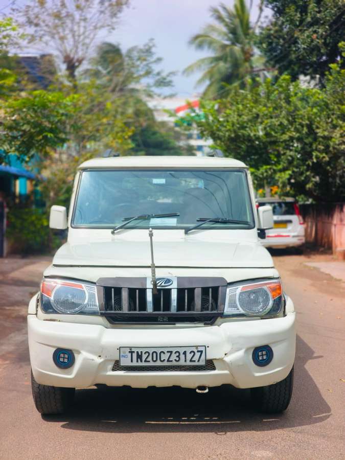 Mahindra Bolero SLE
