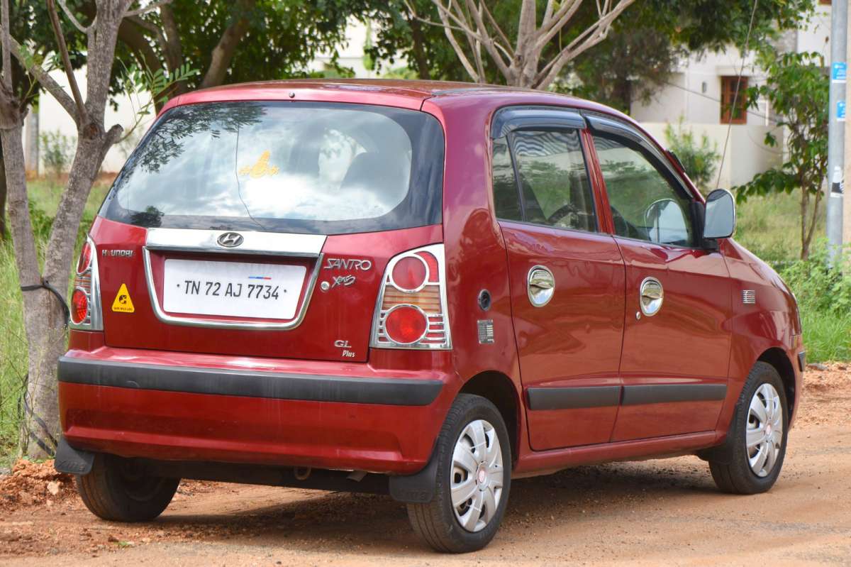 Hyundai Santro Xing - Image 9