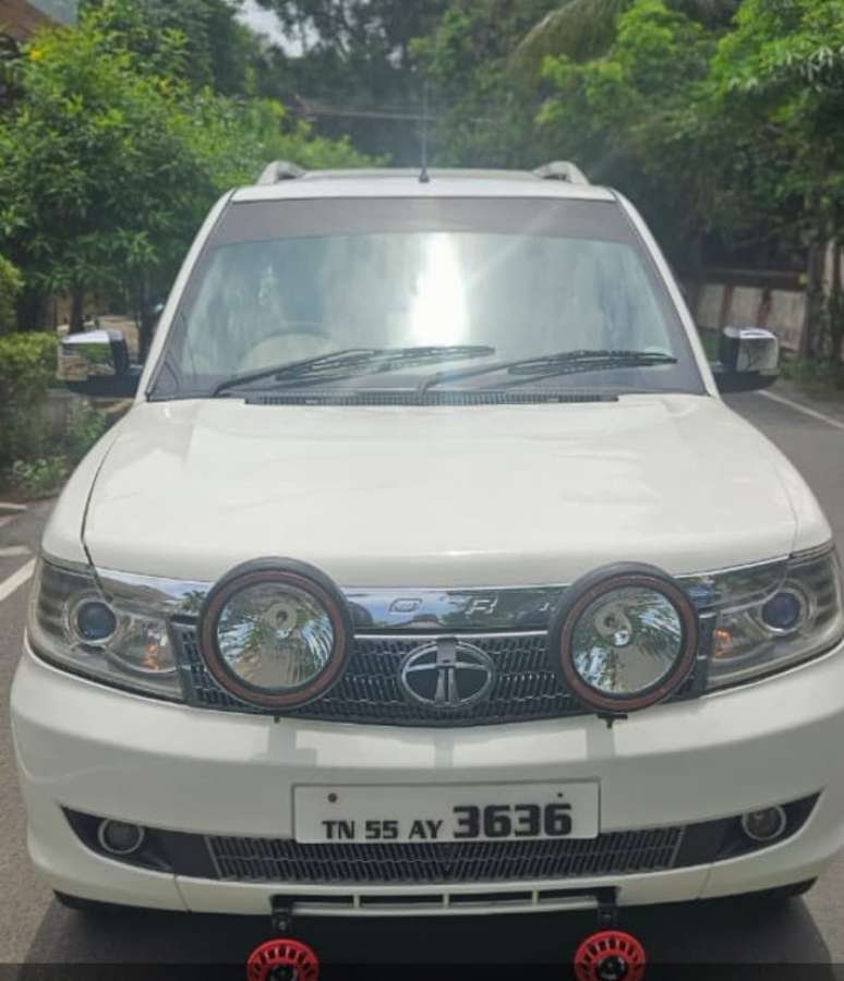 Tata Safari Storme
