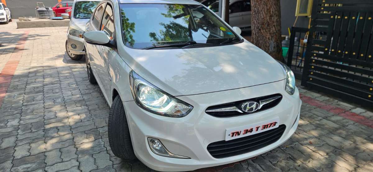 Hyundai Verna SX 1.6