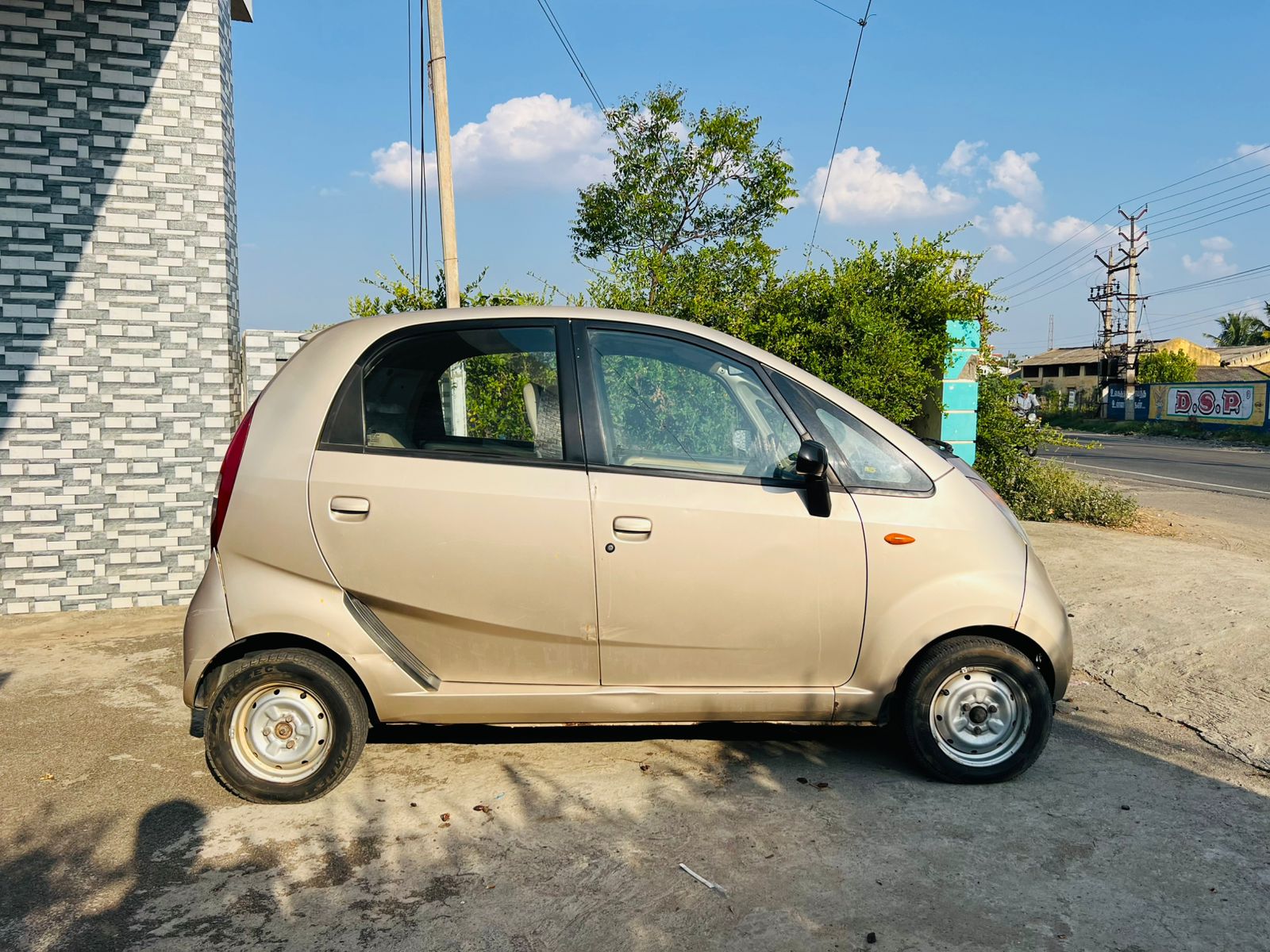 Tata Nano - Image 4