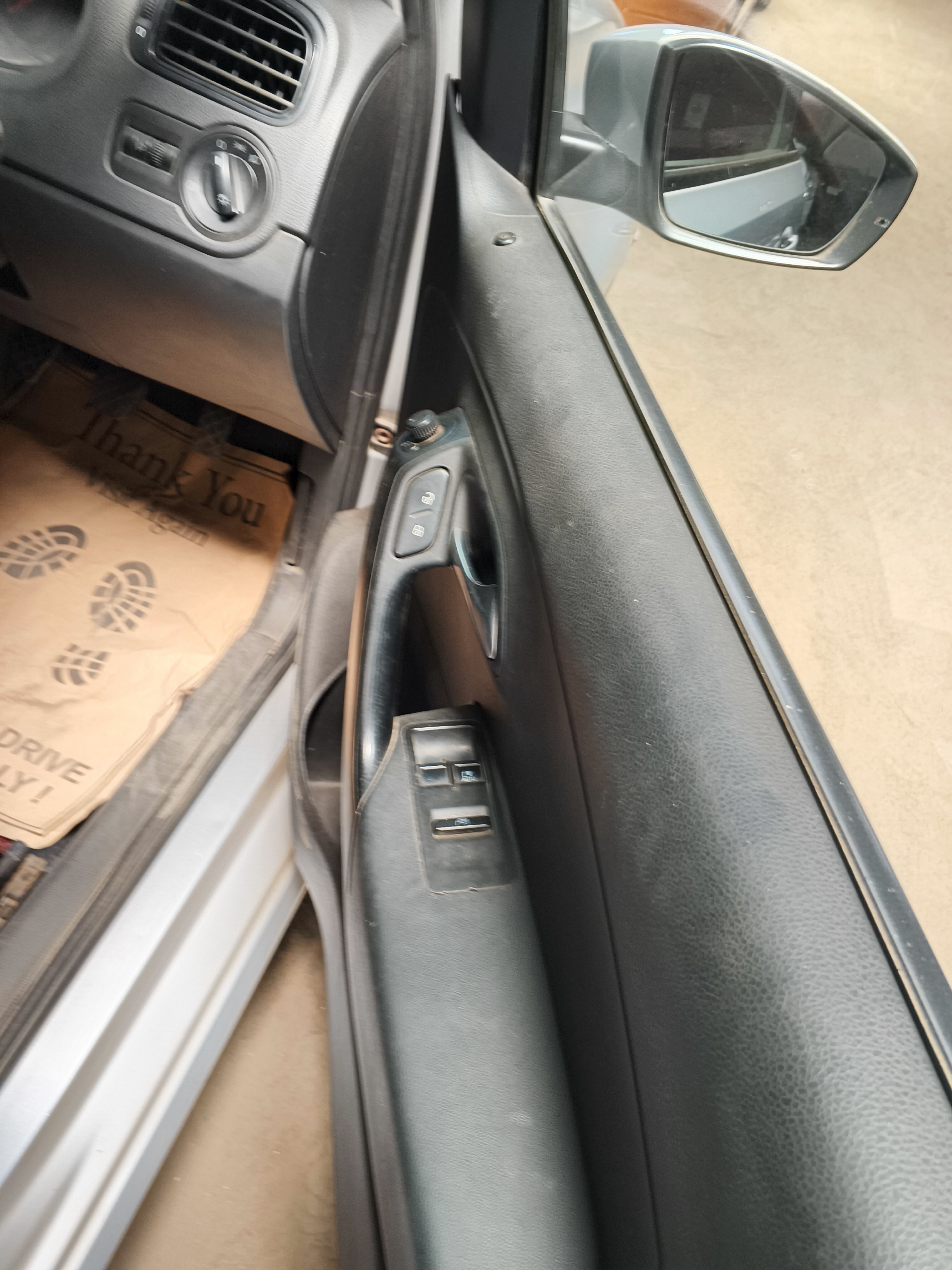 Volkswagen AMEO - Image 3