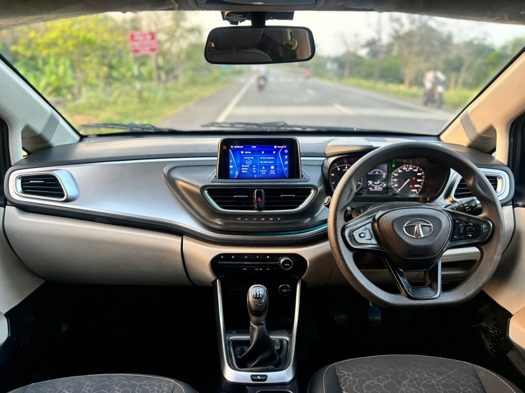 Tata Altroz - Image 4