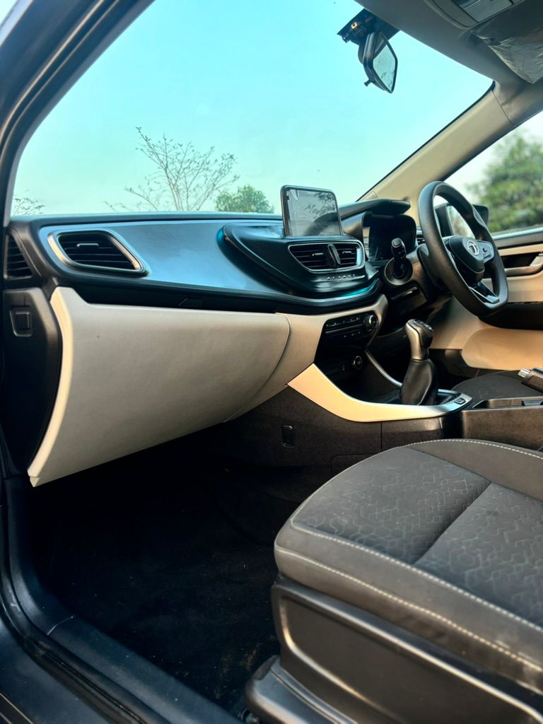 Tata Altroz - Image 6