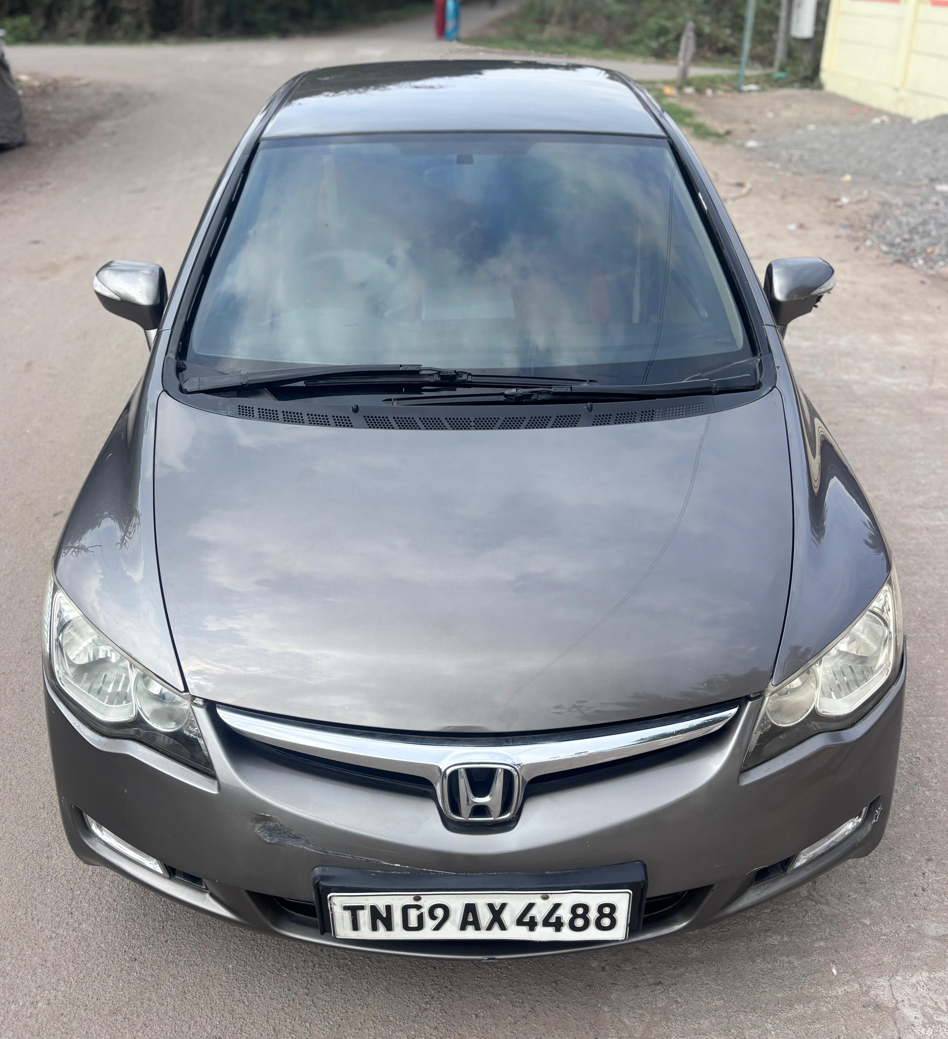 Honda Civic - Image 11