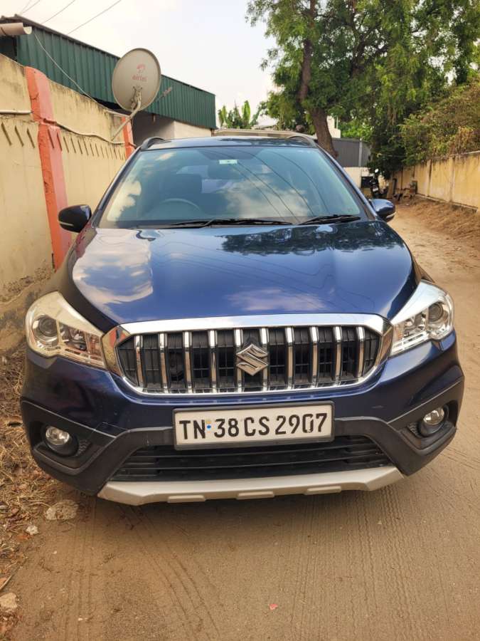 Maruti Suzuki S-Cross Smart Hybrid Zeta