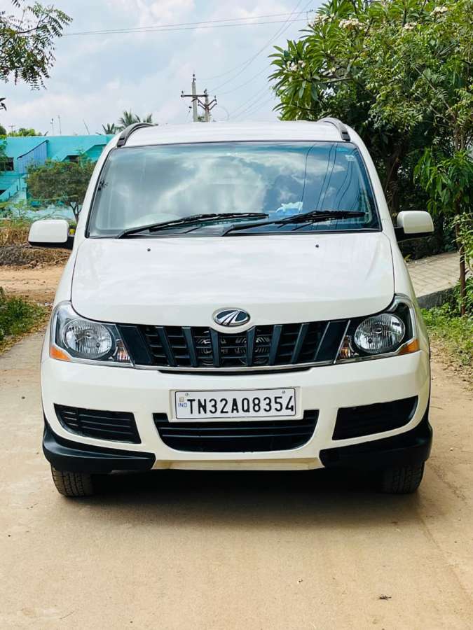 Mahindra Xylo H4