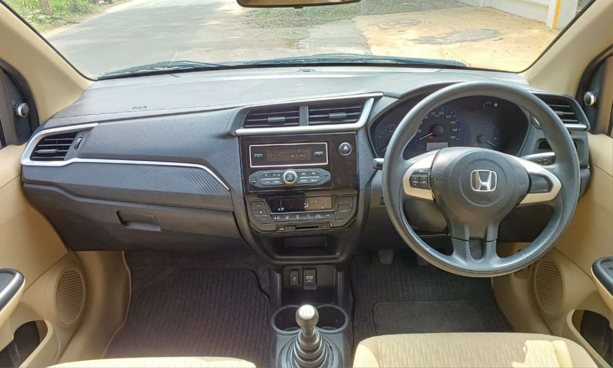 Honda Brio - Image 8