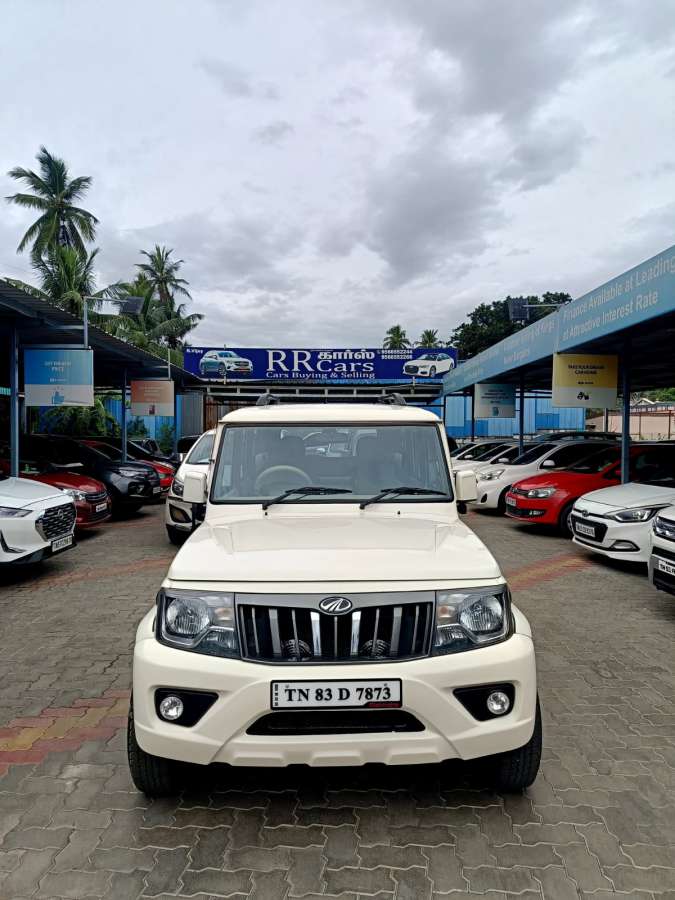 Mahindra Bolero B6