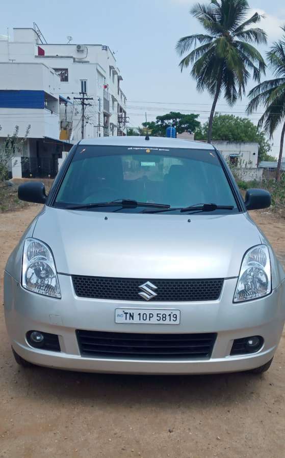 Maruti Suzuki Swift VXI