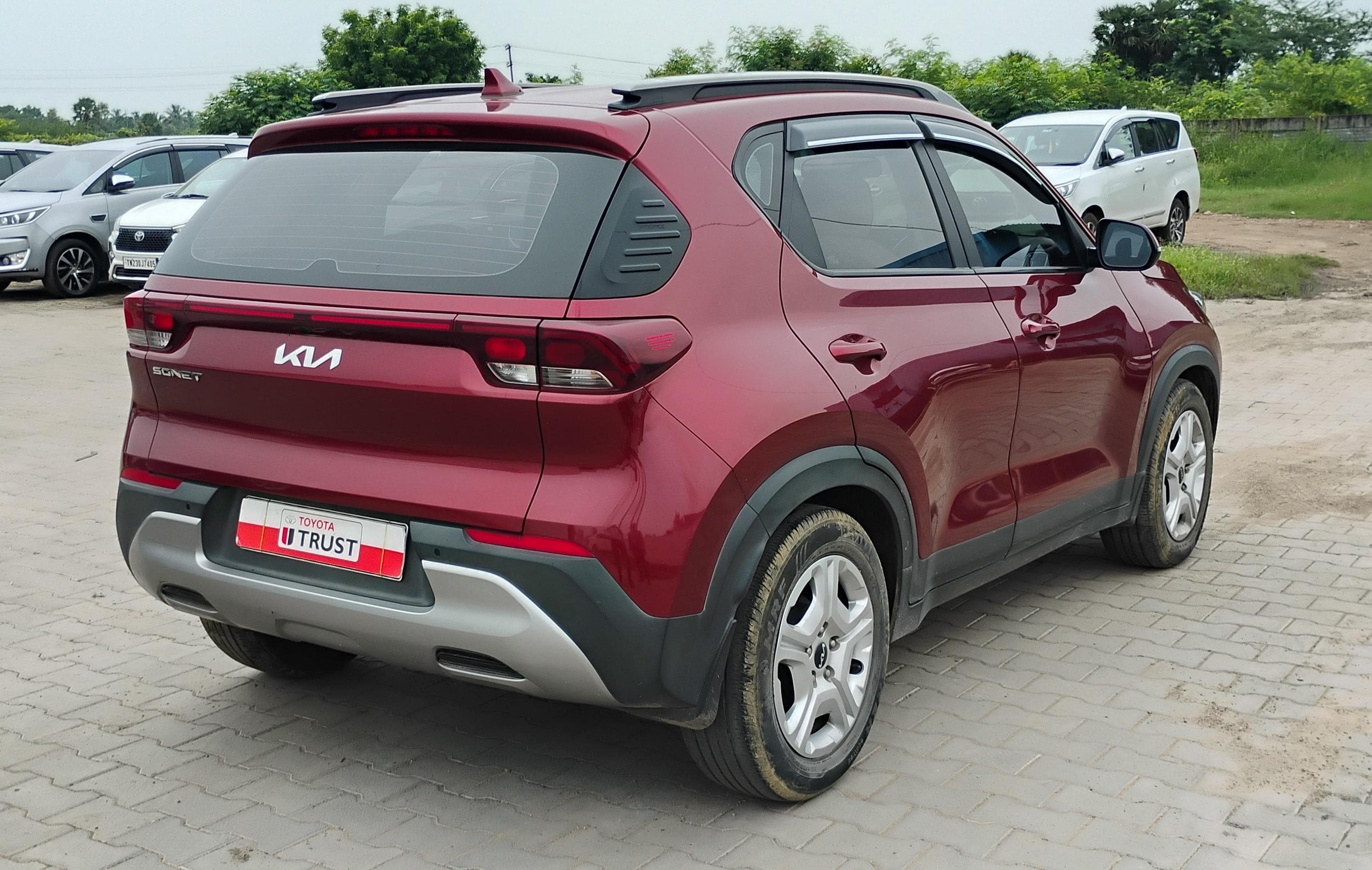 Kia Sonet - Image 9