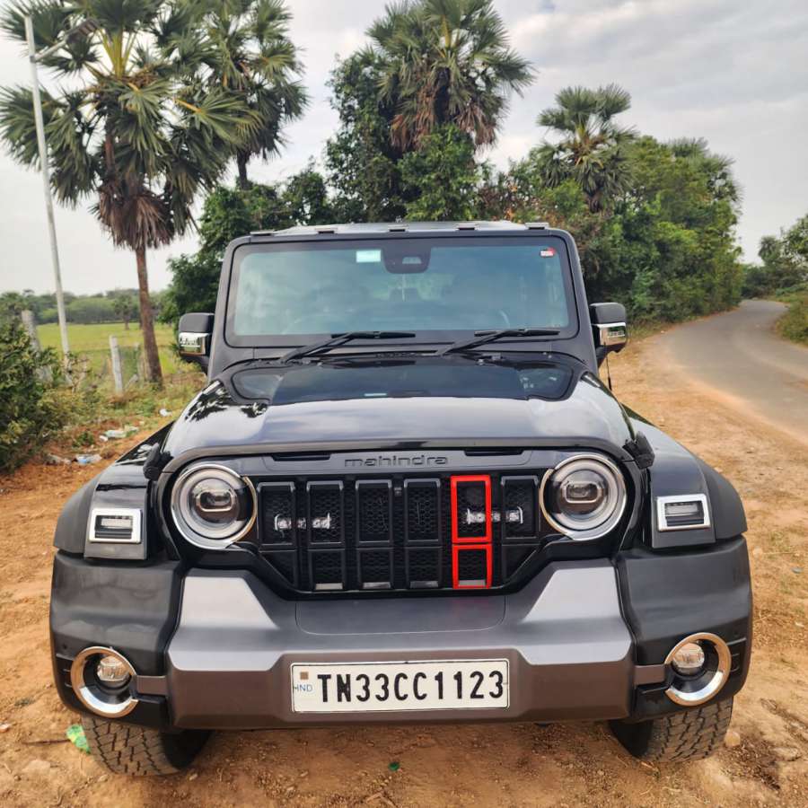 Mahindra Thar Roxx AX7 L AT 2WD