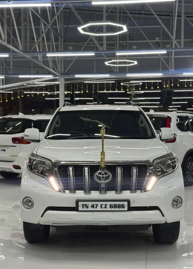 Toyota Land Cruiser Prado VXL