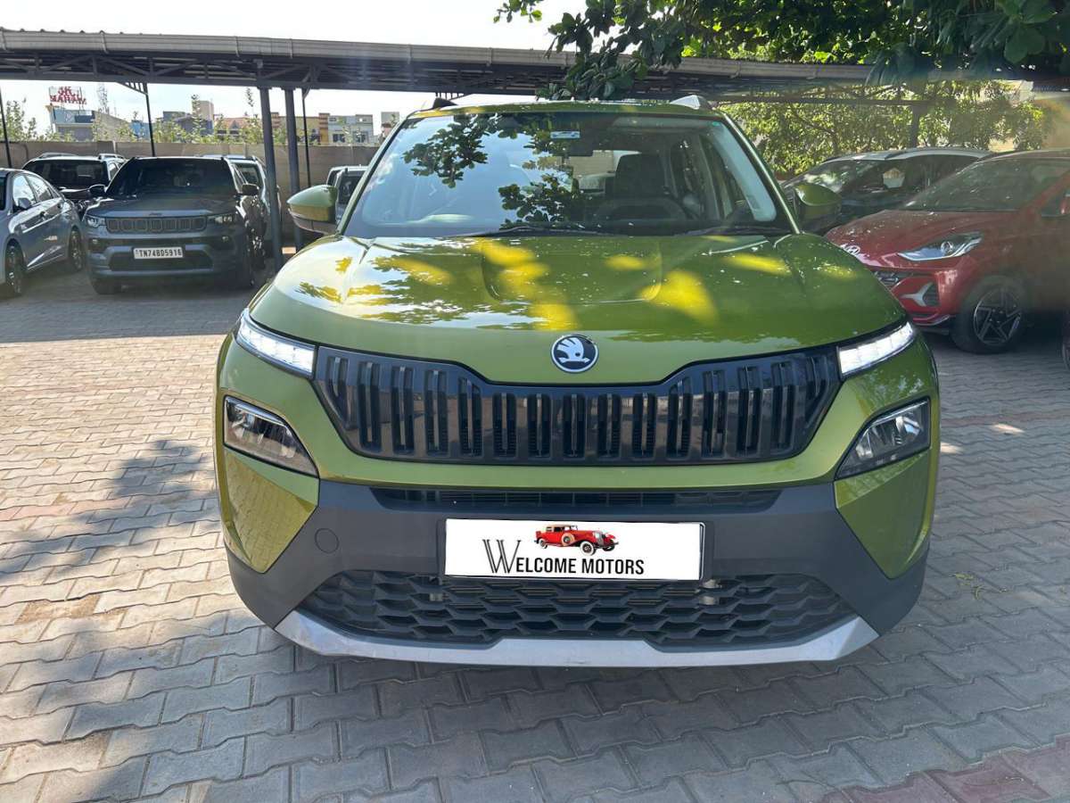 Skoda Kushaq 1.0L Signature