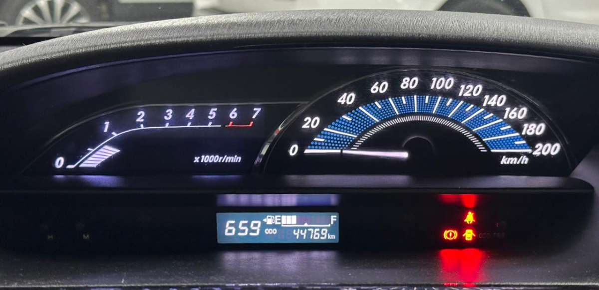 Toyota Etios Liva - Image 2