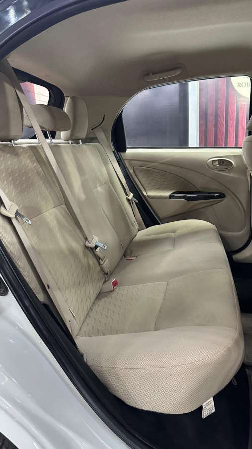 Toyota Etios Liva - Image 5