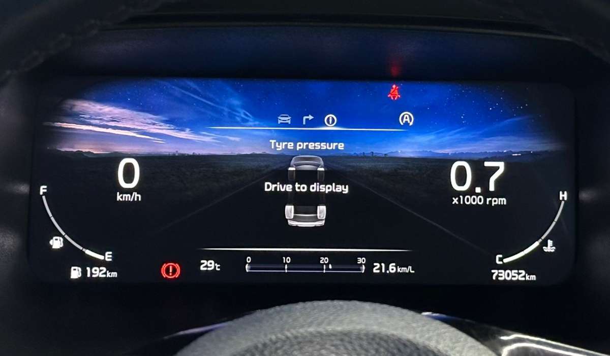 Kia carens - Image 2