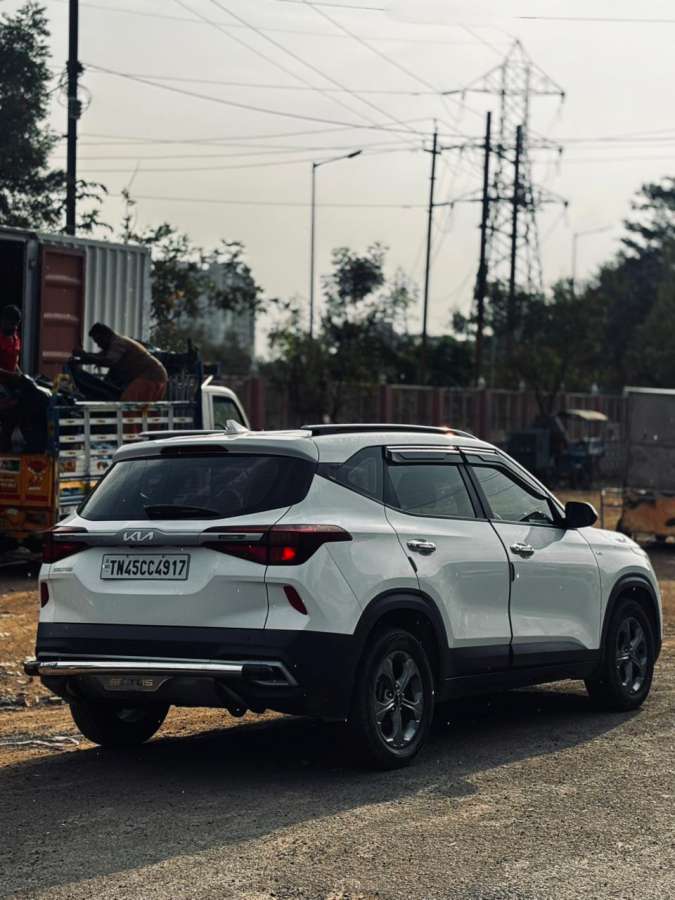 Kia Seltos - Image 3