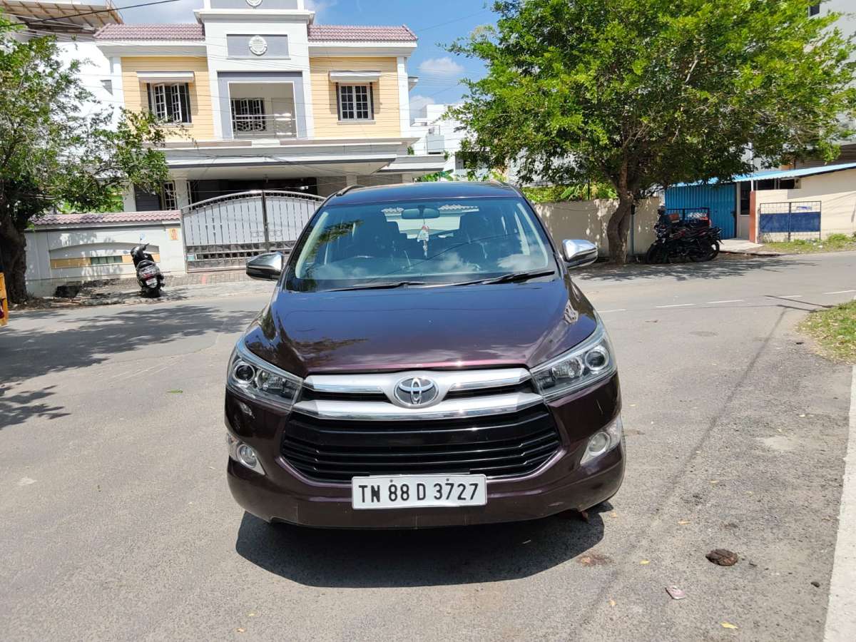 Toyota Innova Crysta 2.4 Z