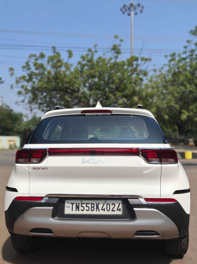 Kia Sonet - Image 6