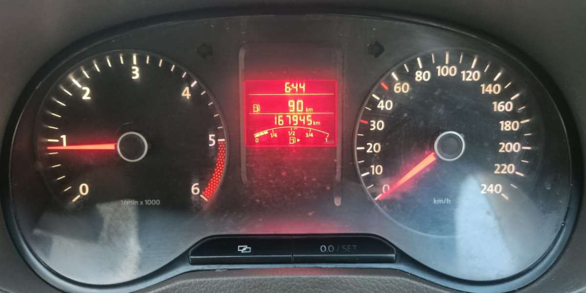 Volkswagen Vento - Image 4