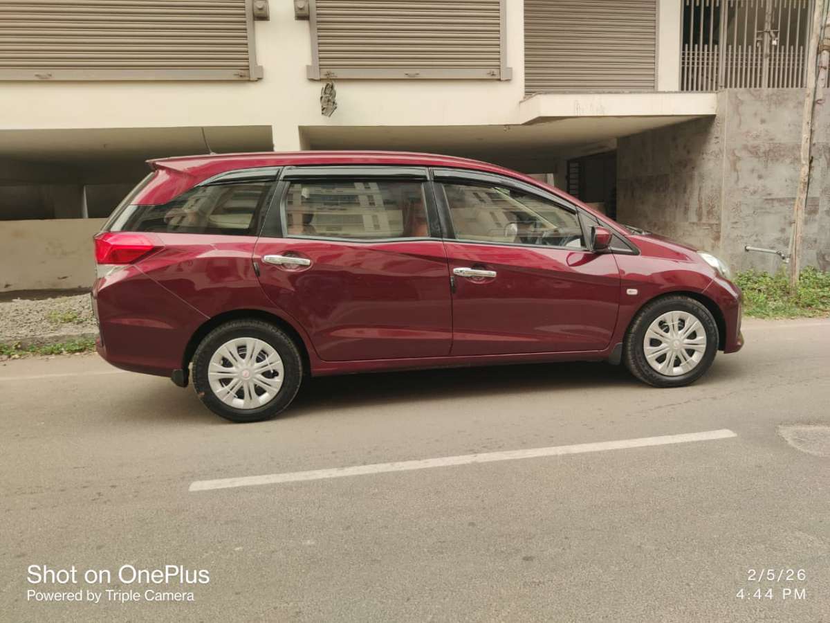 Honda Mobilio - Image 2