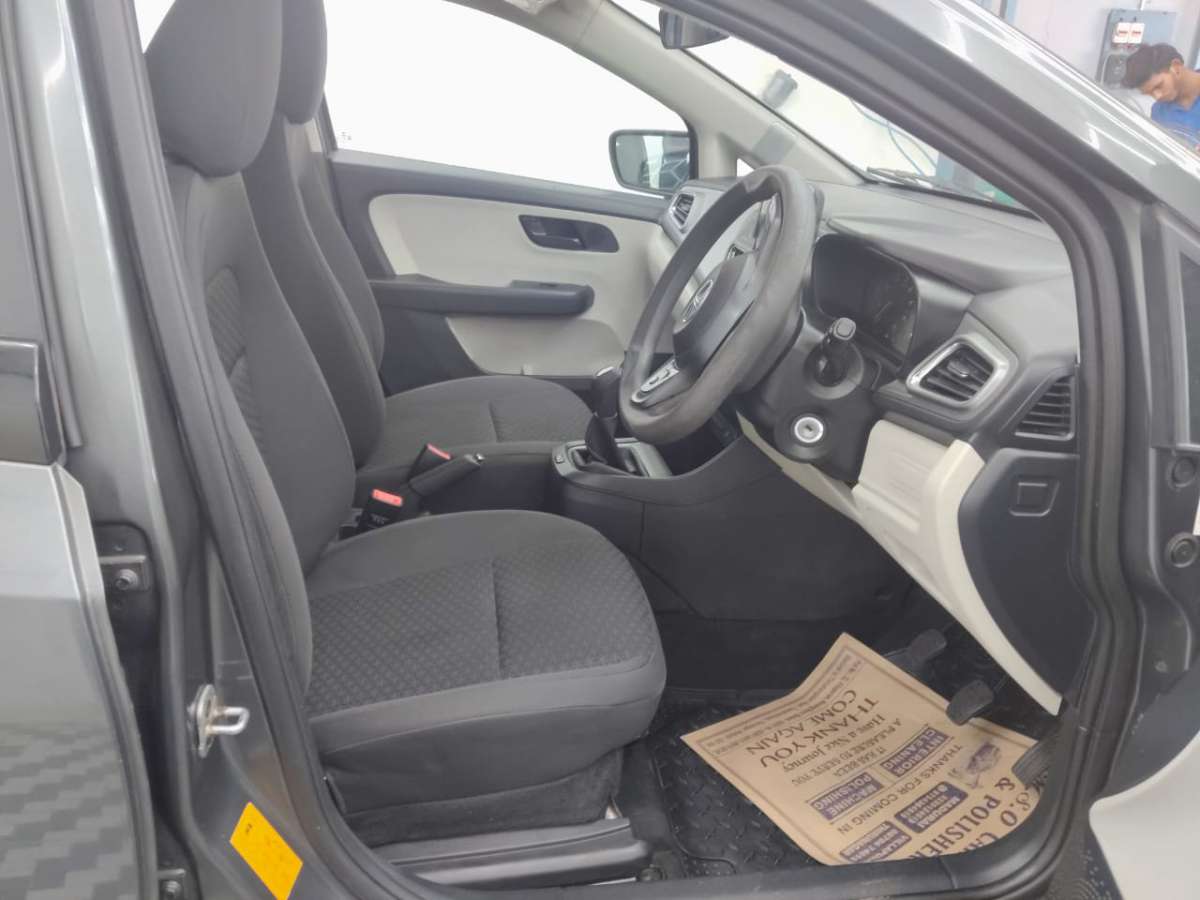 Tata Altroz - Image 7