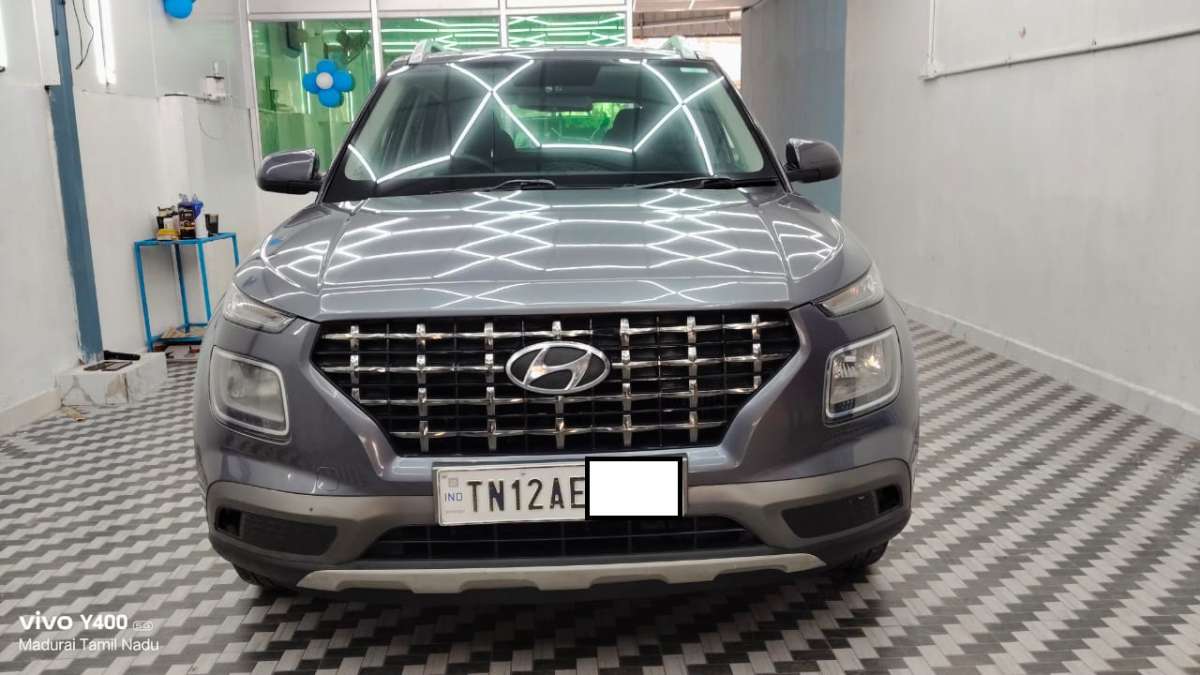 Hyundai Venue S Turbo DCT BSIV