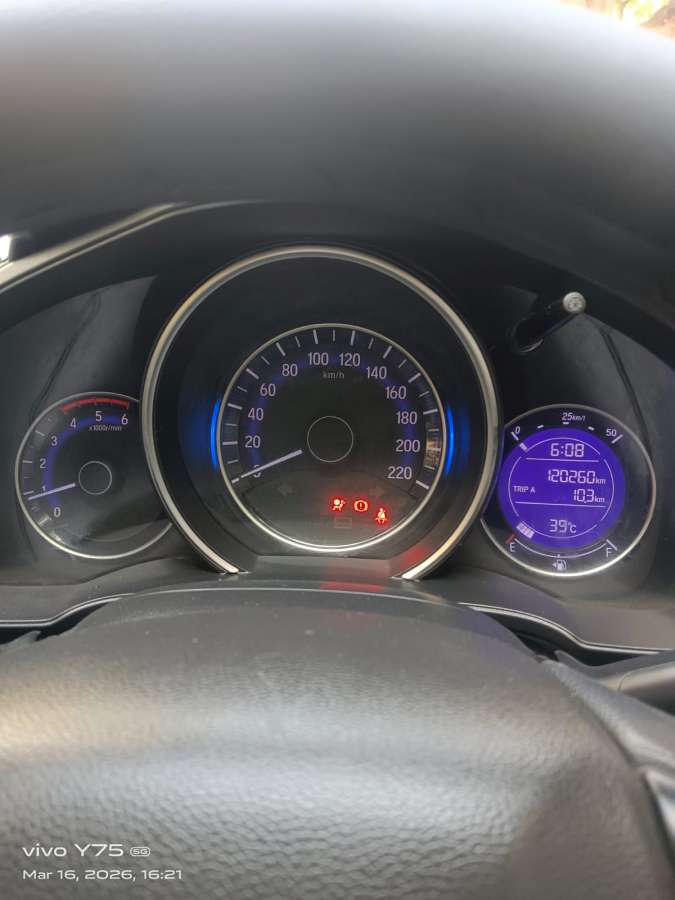 Honda WR-V - Image 2