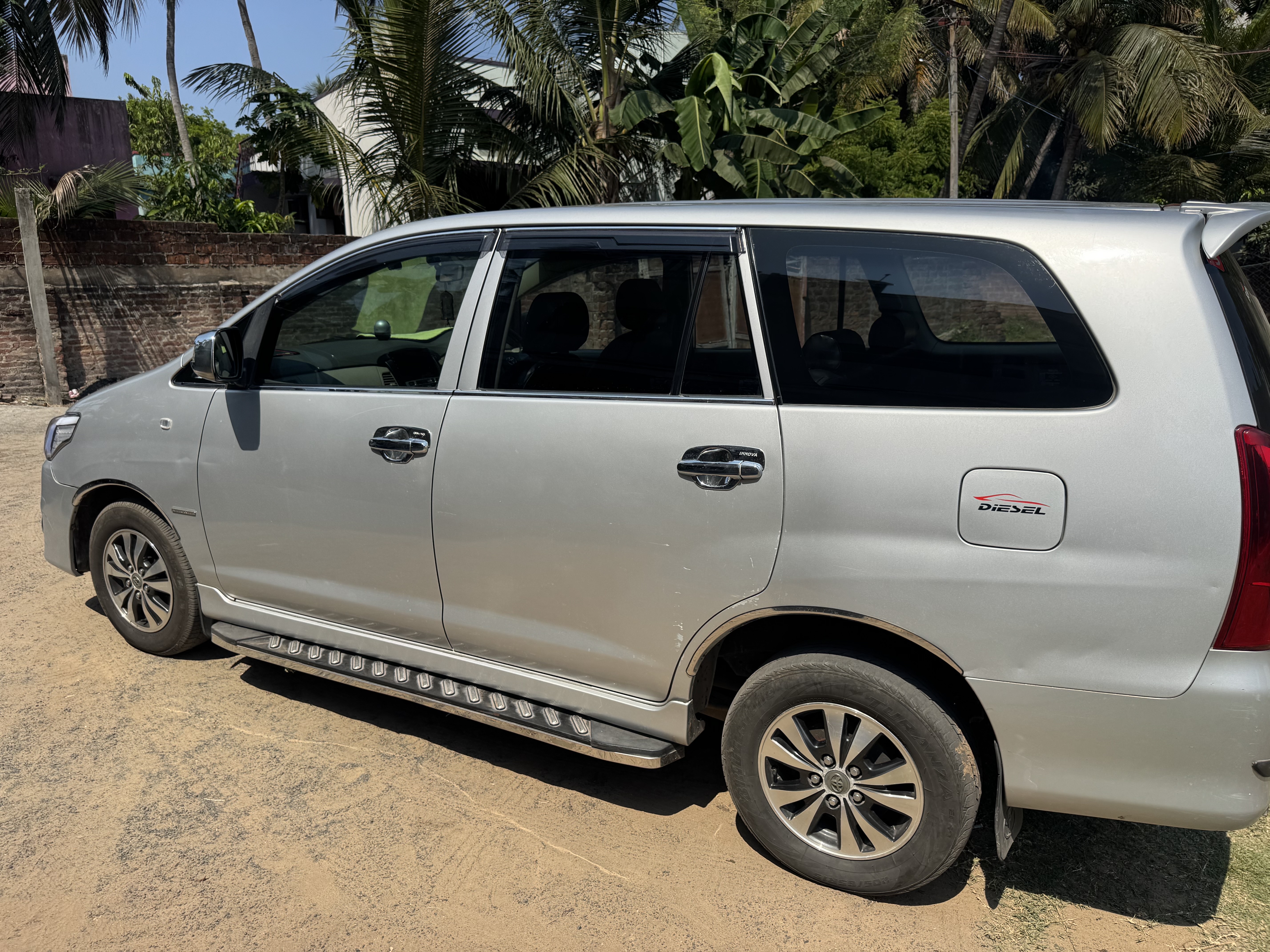Toyota Innova - Image 5