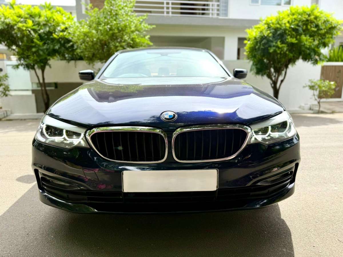 BMW 5 Series 520d Sports Line