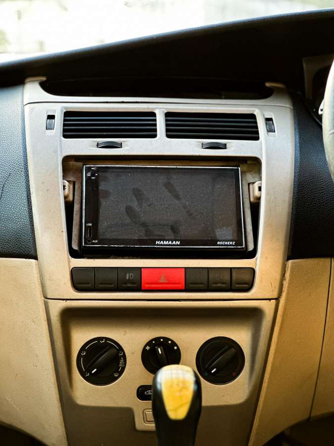 Tata Vista - Image 3