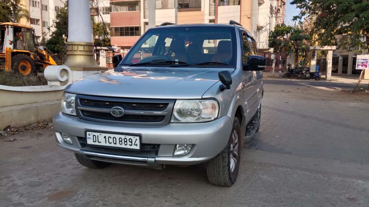 Tata Safari