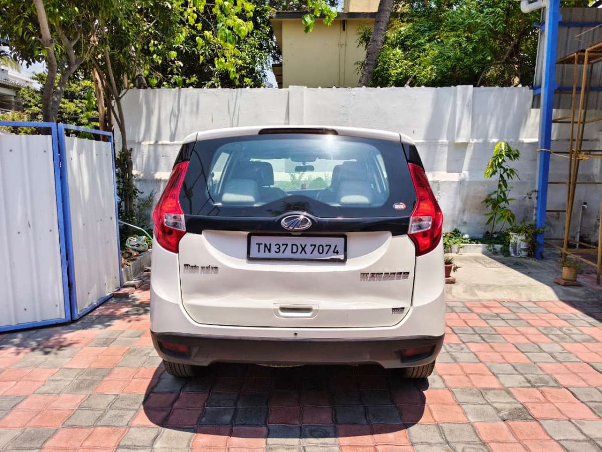 Mahindra Marazzo - Image 9