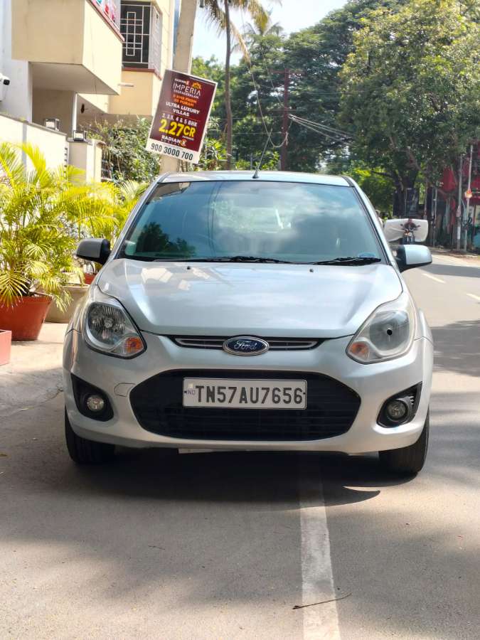 Ford Figo 1.2P Titanium