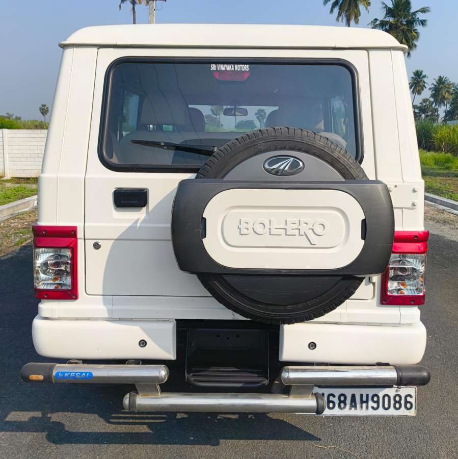 Mahindra Bolero - Image 4