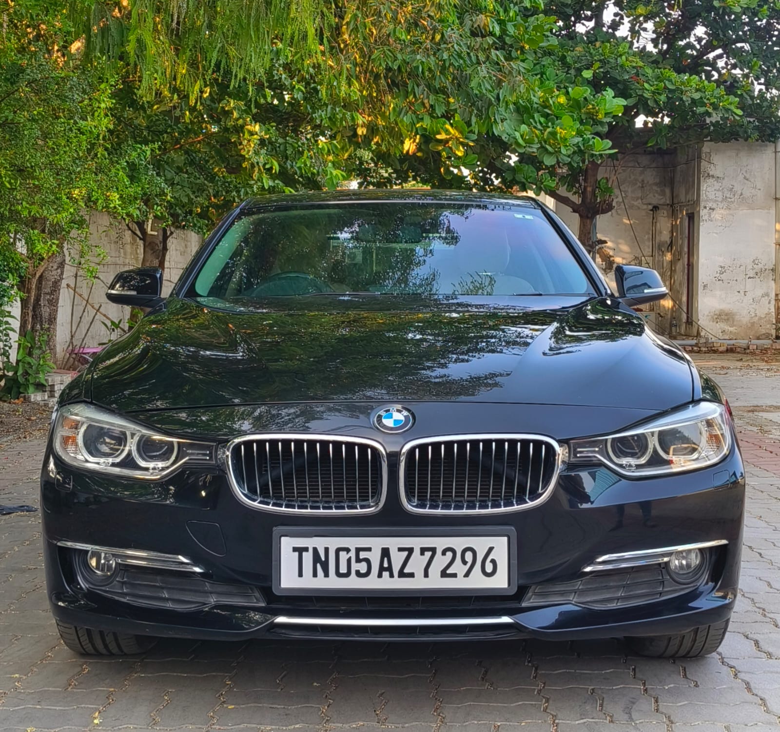 BMW 3 Series 320d Luxury Line