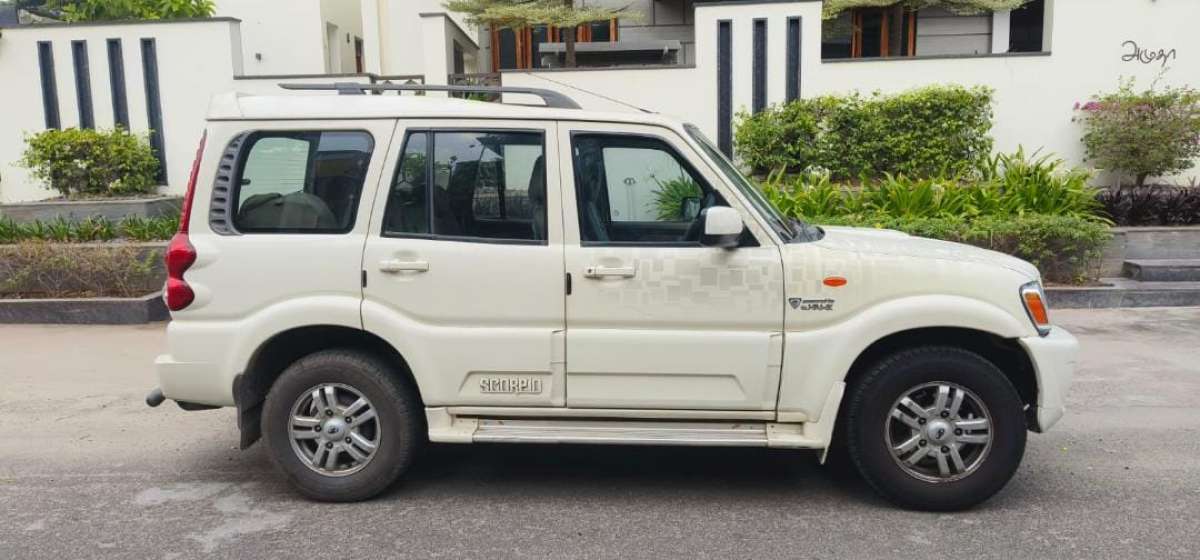 Mahindra Scorpio - Image 2